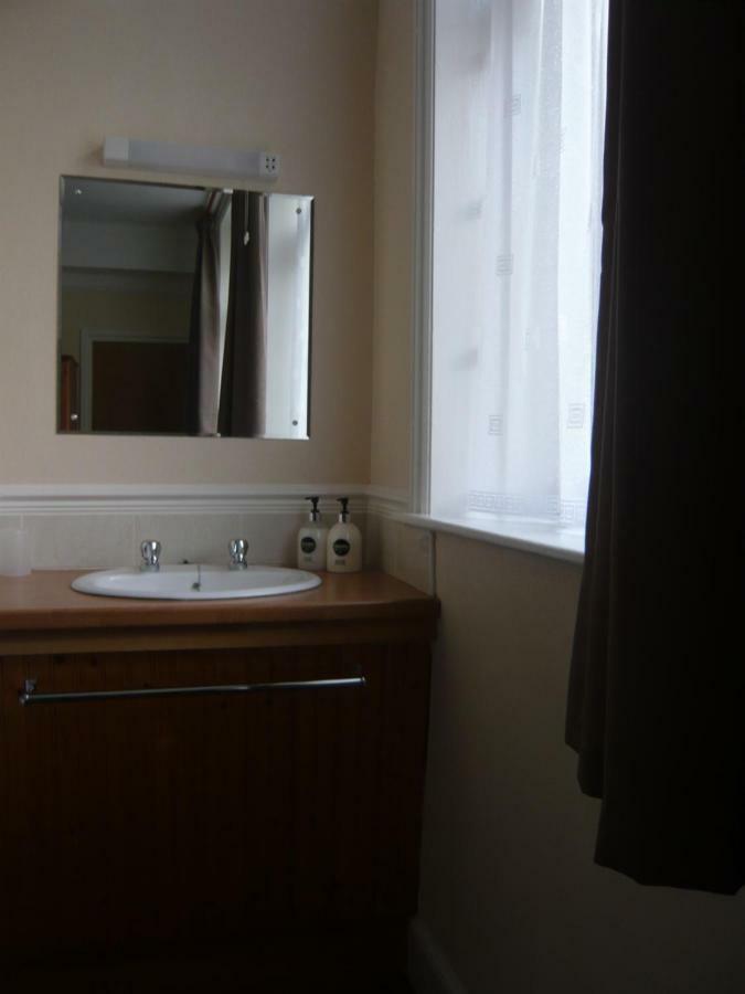 The Croft - Cockwood Harbour Near Гостевой дом 4*