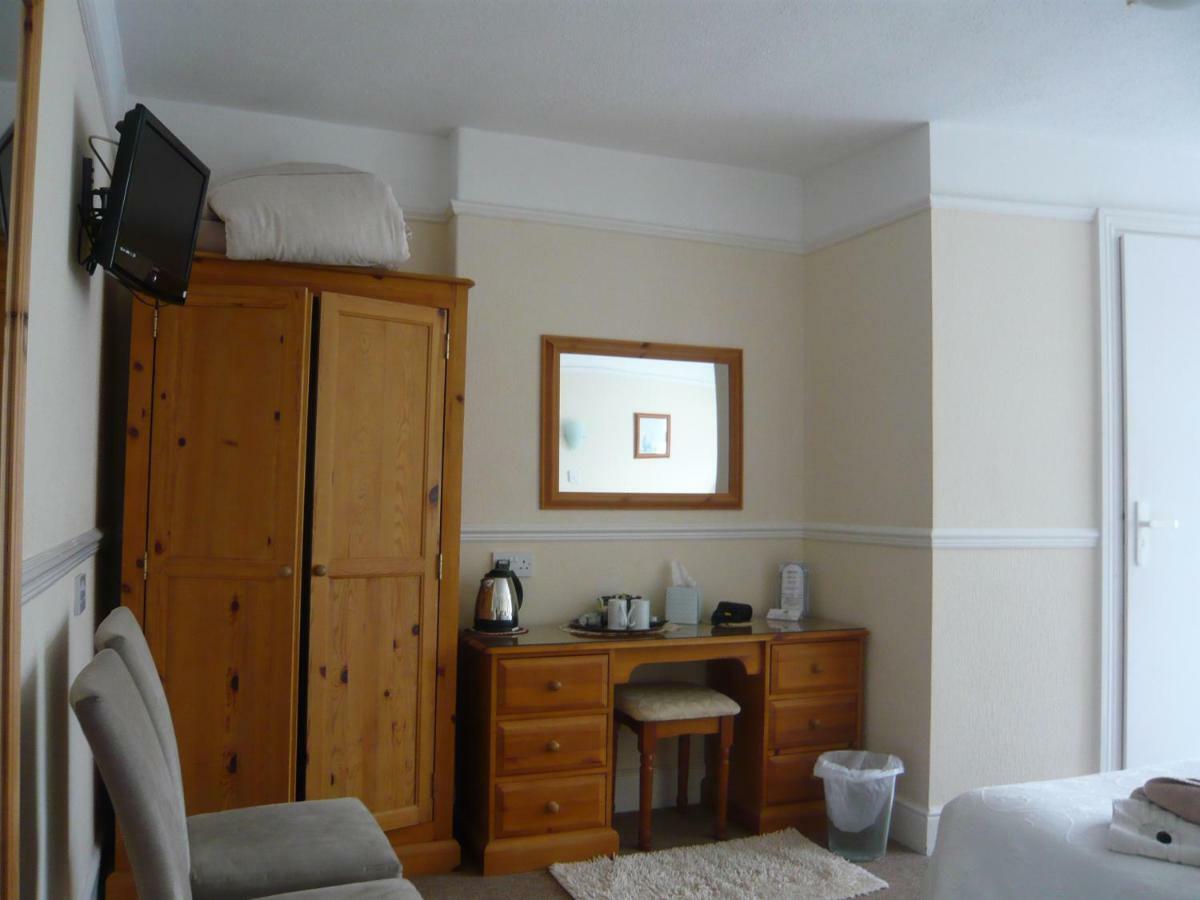 The Croft - Cockwood Harbour Near Гостевой дом 4*